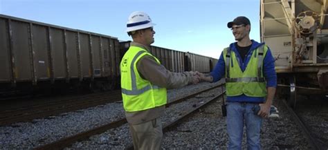 By operating responsibly, generating economic opportunities, and giving back, CSX makes a positive impact in the communities where we operate. . Csx careers